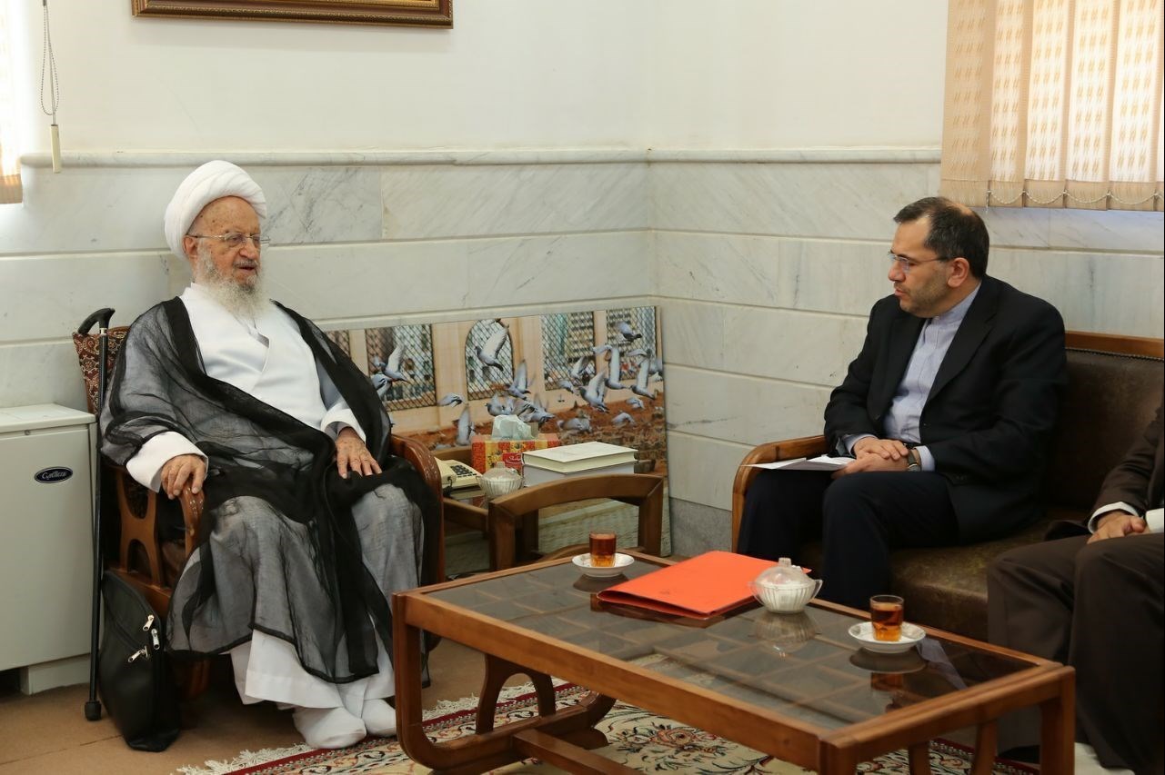 Ayatollah Makarem meeting Takhteravanchi