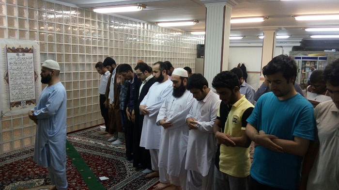 نماز وحدت دانشجویان دانشگاه مذاهب اسلامی