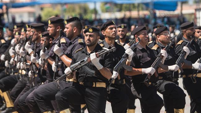 Members of the Palestinian Hamas security forces take part in a graduation ceremony in Gaza City, September 6, 2016. (Photo by AFP)