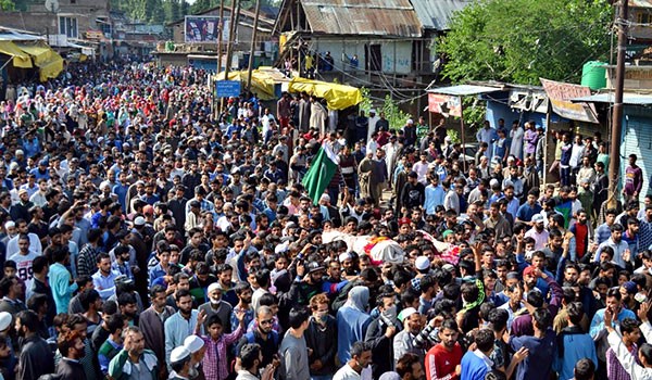 Quds Day, Kashmir Day Demos Held in Kashmir