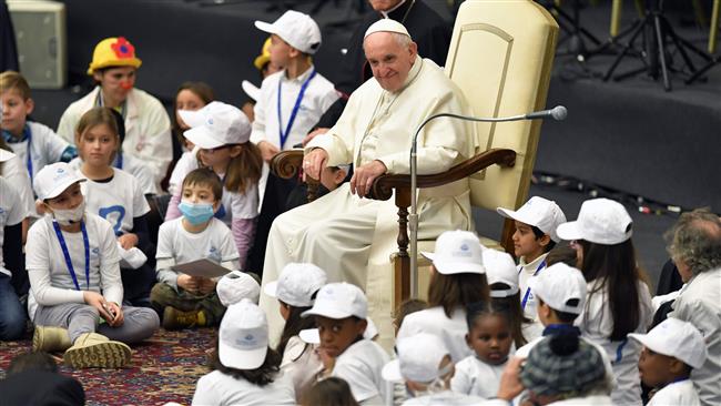 Pope Francis visits patients and employees of Bambino Gesu pediatric hospital, Vatican, Rome, on December 15, 2016. (Photo by AFP)
