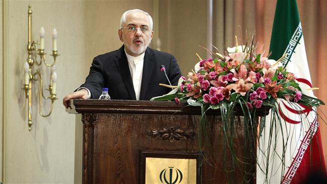 Foreign Minister Mohammad Javad Zarif addresses a conference on the history of Iran’s foreign relations, in Tehran on Dec. 18, 2017. (Photo by IRNA)
