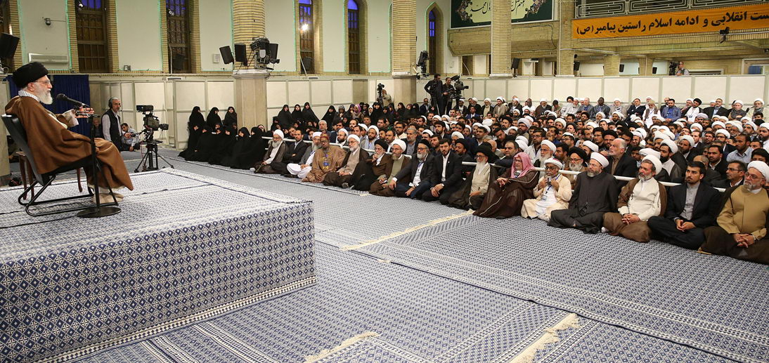 Supreme Leader meets with participants of “The International Congress on the Role of the Shi’ah School in the Emergence and Development of Islamic Sciences