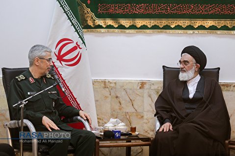 The chief of the General Staff of the Armed Forces of the Islamic Republic of Iran, Major general Mohammad Bagheri met sources of emulation in Qom