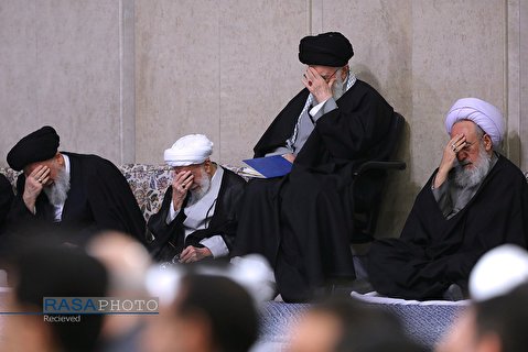 A a commemoration ceremony was held for late ayatollah Momen with the presence of Ayatollah Khamenei