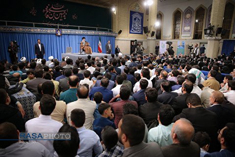 Some of IRGC staffs and their families met with Ayatollah Khamenei, the Supreme Leader of Iran