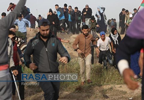 Protests at Gaza Border Leave 60 Palestinians Injured