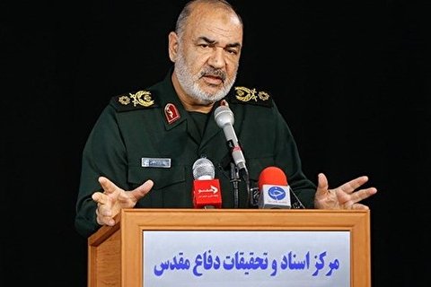 Iran not after war, but not afraid of one either