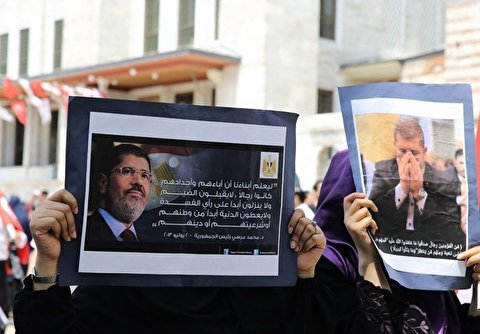 Thousands of Brotherhood Supporters in Turkey Mourn Egypt's Mursi