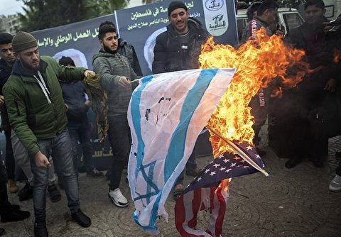 Palestinians Burn US Flags: World Reacts to Martyrdom of General Soleimani