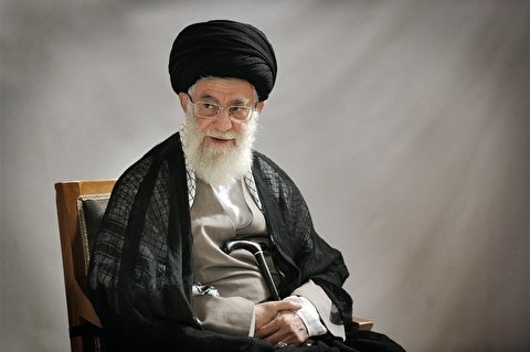 Ayatollah Khamenei issues message of condolences on passing of Ayatollah Amini