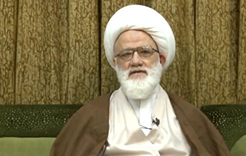 Ayatollah al-Ya’qoubi donates 1 billion dinars to fight Coronavirus in Iraq