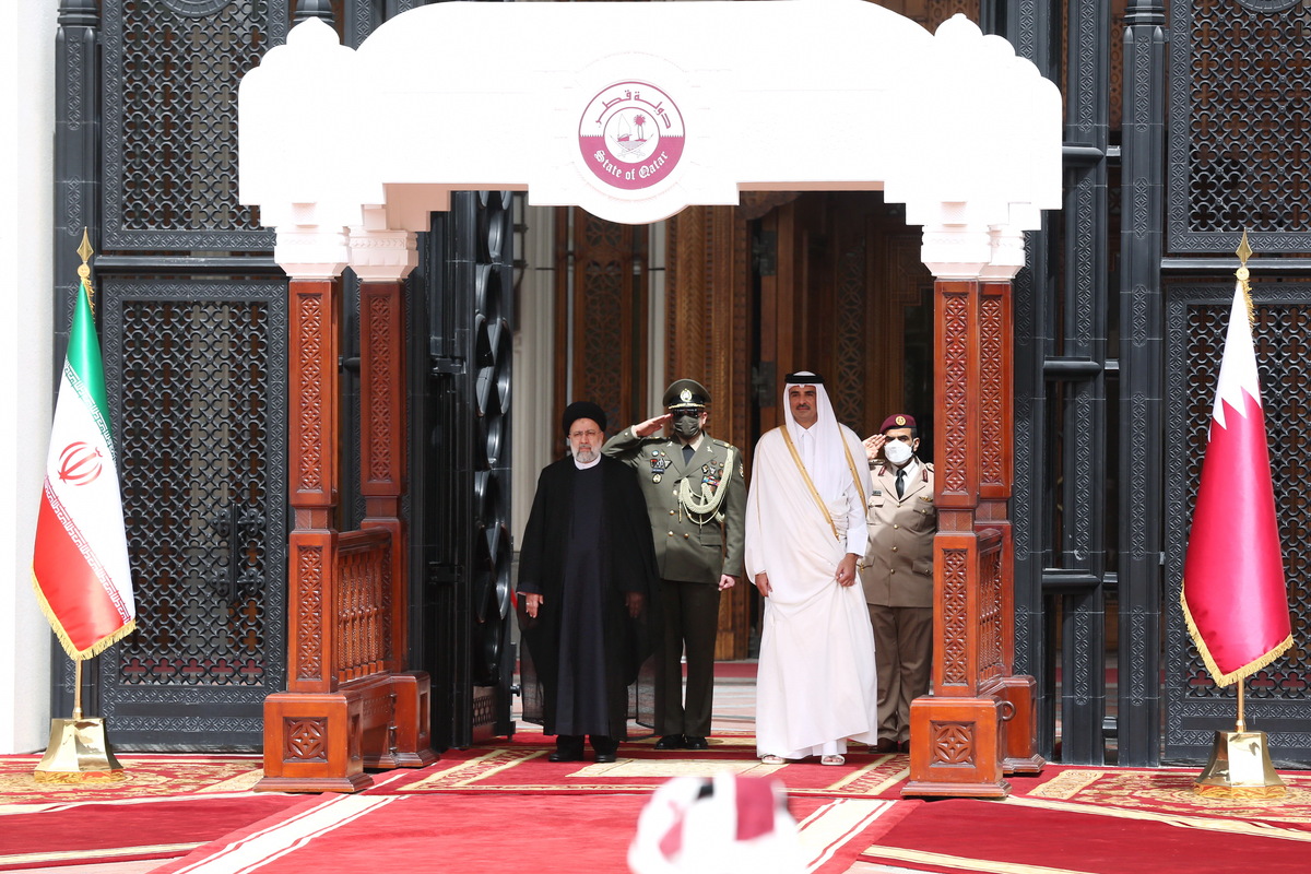 سفر رئیس جمهور به قطر