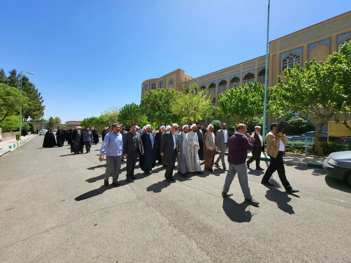 تجمع طلاب، اساتید و کارمندان جامعة الزهرا در حمایت از حمله تنبیهی سپاه به رژیم صهیونیستی