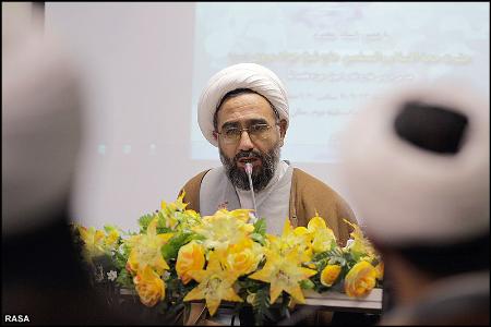 نشست علمي منهج شناسي فقهي از ديدگاه فقهاي شيعه در مشهد