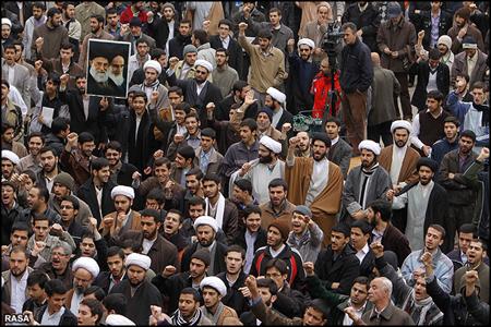 تجمع اعتراض آميز اساتيد، طلاب و حوزويان در محکوميت کشتار شيعيان پاکستان - تهران