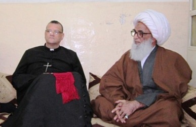 ديدار آيت الله بشير النجفي با يکي از رهبران مسيحيان عراق