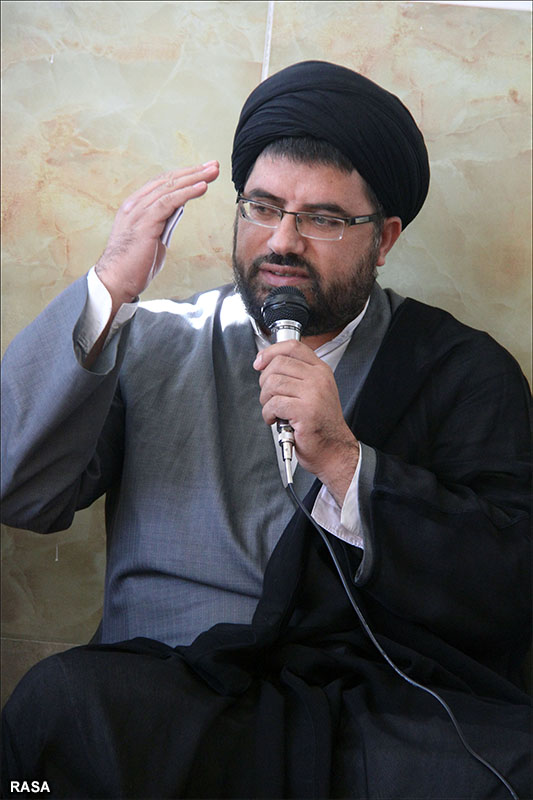 حجت الاسلام سيدمحمد احمدي، مدير حوزه هاي علميه چهارمحال و بختياري