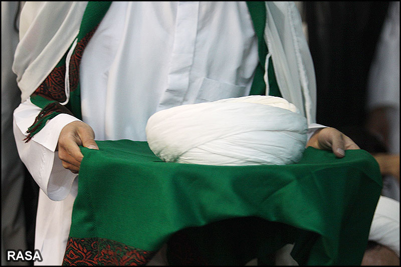 آیین عمامه گذاری طلاب حوزه علمیه زنجان برگزار می شود
