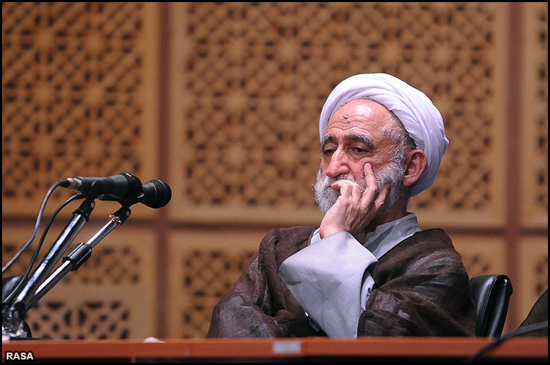 همايش بزرگداشت آيت‌الله مشکيني در قم