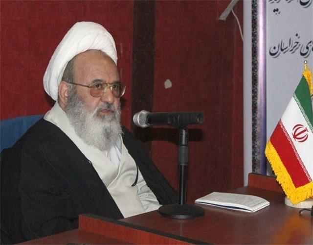 آيتالله علي موحد،رييس حوزه علميه خواهران استان فارس