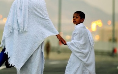 Kids performing Hajj