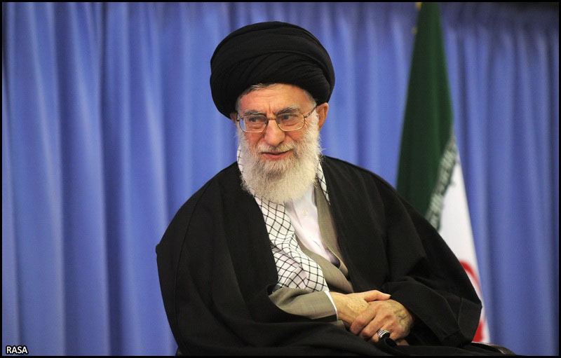 Participants of the 8th national conference of youth elites met with Ayatollah Khamenei