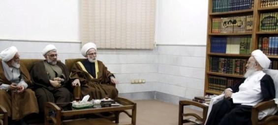 Ayatollah Makarem with Association of Muslim Scholars 