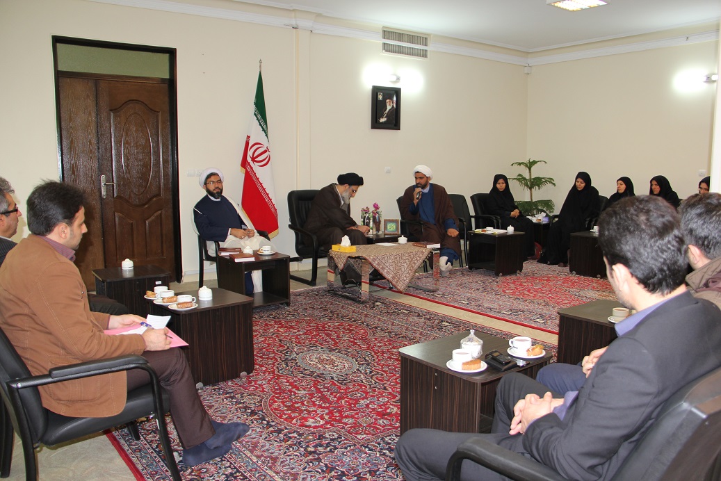 لزوم راه اندازی کتابخانه مرکزی در استان البرز