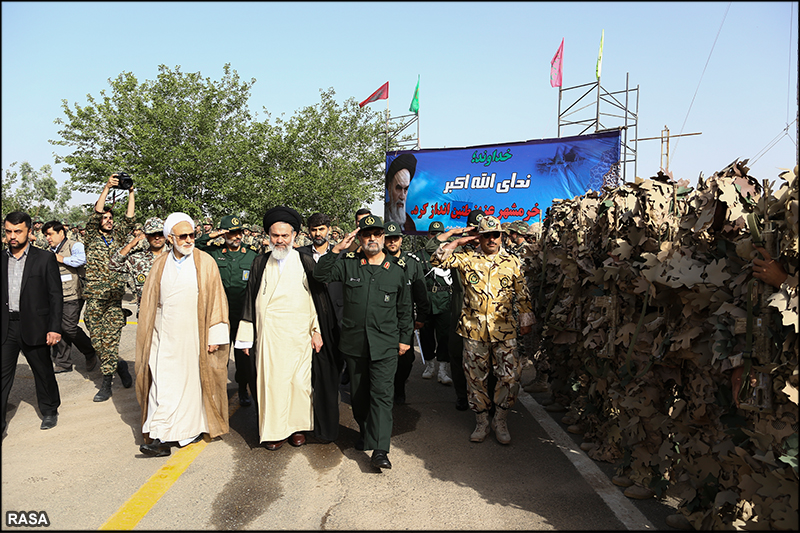 صبحگاه مشترک نيروهاي مسلح استان قم