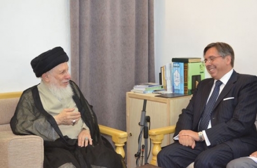 Ayatollah al-Hakim and Ambassador Marco Carnelos