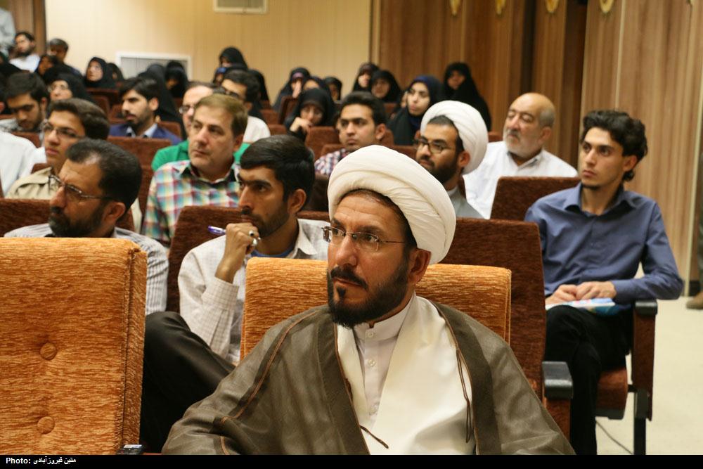 حجت الاسلام علي اکبر صافي مدير کل فرهنگي تبليغي دفتر تبليغات اسلامي اصفهان
