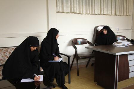 بازدید اعضای دفتر خبرگزاری رسا در مشهد از مدرسه علمیه پیروان حضرت زهرا