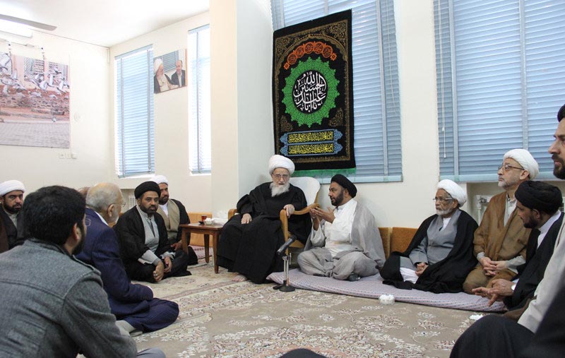 Ayatollah Safi meets with European missionaries