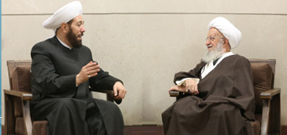 Shaykh Badreddin Hassoun and Ayatollah Makarem-Shirazi