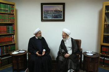 Ayatollah Sobhani in meeting with President Rouhani