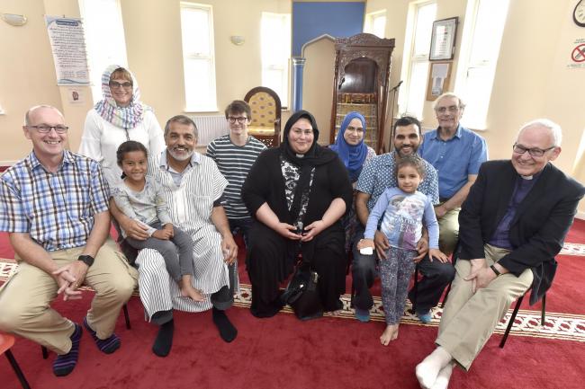 مراسم روز درهای باز مسجد تروبریج انگلیس