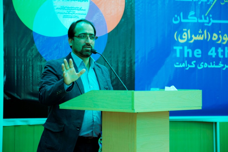 محمد حسنی مدیر مرکز فرهنگی هنری دفترتبلیغات اسلامی حوزه علمیه قم