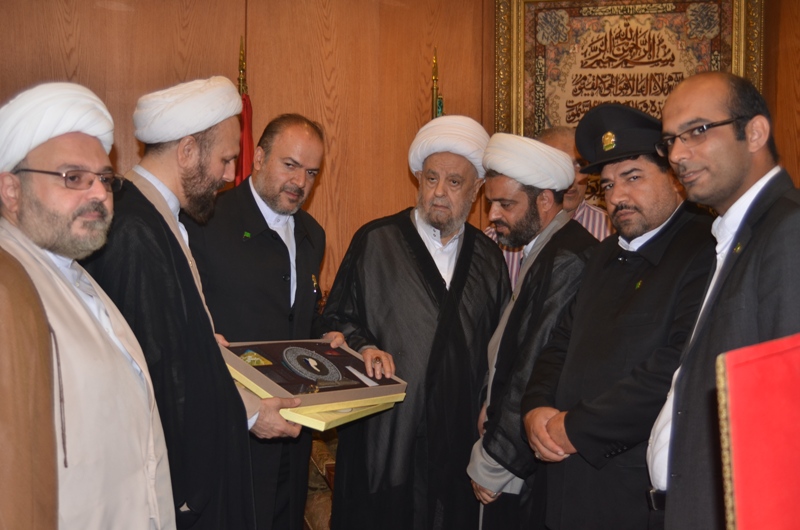 A delegation from Mashhad’s Astan Quds Razavi, headed by Hujjat al-Islam Shamsoddin Diani, with Ayatollah Abdul-Amir Qabalan.