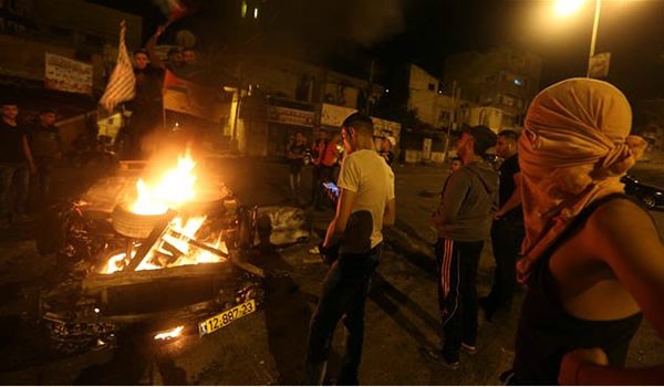 A Number of Palestinians Hurt in Clashes with Israeli Soldiers