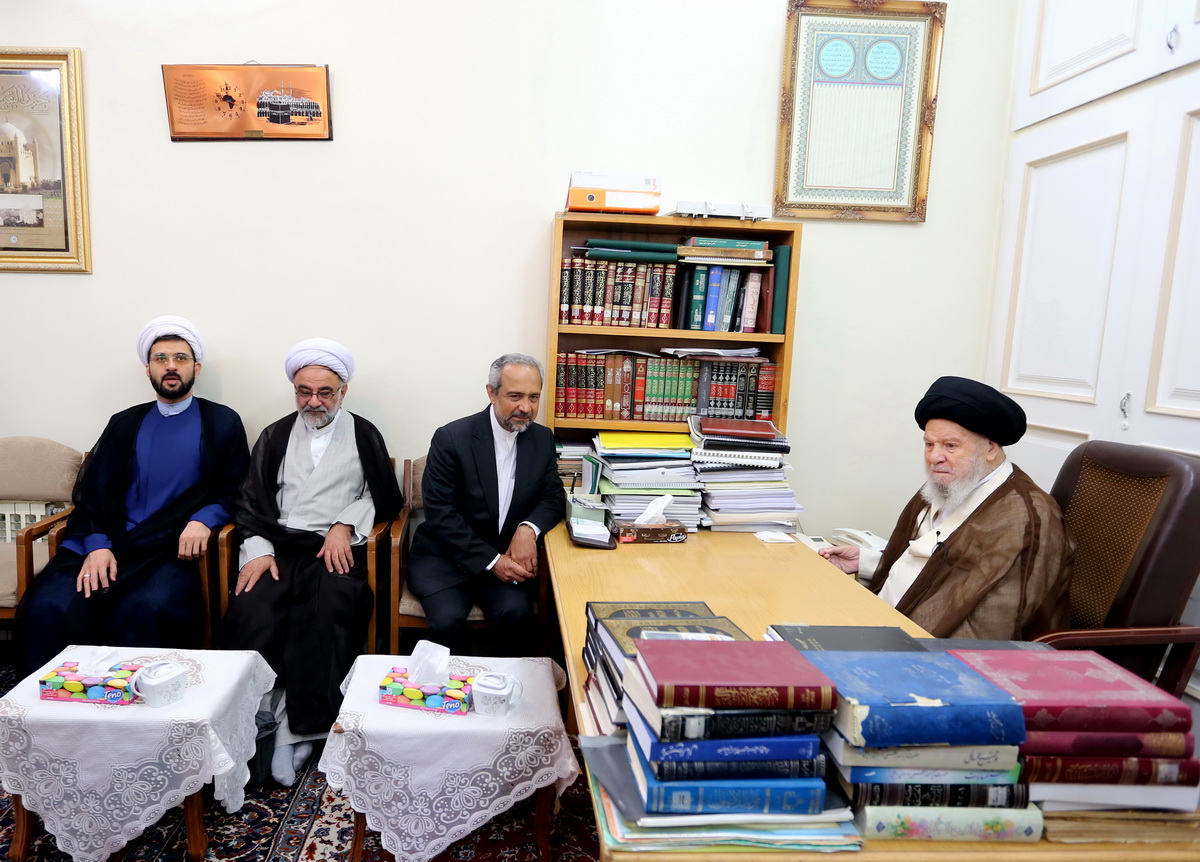 دیدار نهاوندیان با آیت الله موسوی اردبیلی