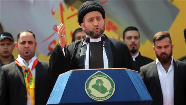 Ammar al-Hakim (C), the leader of the Islamic Supreme Council of Iraq (ISCI) political party, gives a speech during a rally commemorating his uncle, Shia cleric Mohammed Baqer al-Hakim, in Baghdad, April 8, 2016.
