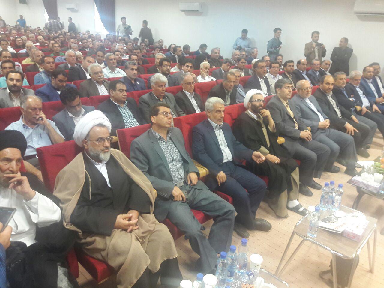 مراسم افتتاح نهمین نمایشگاه بینالمللی سنگ ایران که در شهرستان نیمور محلات با حضور عضو فراکسیون روحانیون مجلس شورای اسلامی