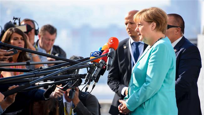 German Chancellor Angela Merkel attends talks to reporters on arrival for a European Union (EU) summit in Bratislava, Slovakia, September 16, 2016. (Photo by AFP)
