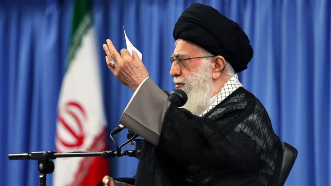 Ayatollah Khamenei addresses people on the occasion of Eid al-Ghadir, in Tehran, September 20, 2016 