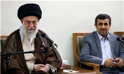 احمدی نژاد در کنار رهبر انقلاب