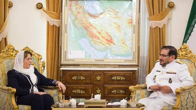 Secretary of Iran’s Supreme National Security Council Ali Shamkhani (R) and Syrian Parliament Speaker Hadiya Khalaf Abbas meet in Tehran on September 27, 2016. (Photo by ISNA)
