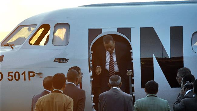 UN Special Envoy for Yemen Ismail Ould Cheikh Ahmed (C) steps out of a UN airplane at Sana