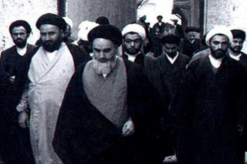 امام خمینی
