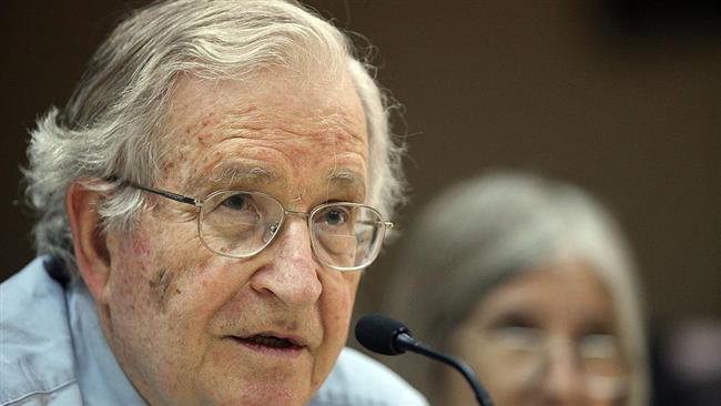  Noam Chomsky